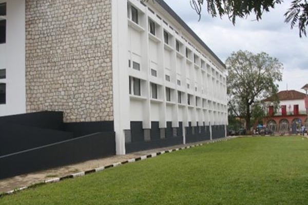 Reabilitação Total do Edifício Palácio da Justiça-Uige